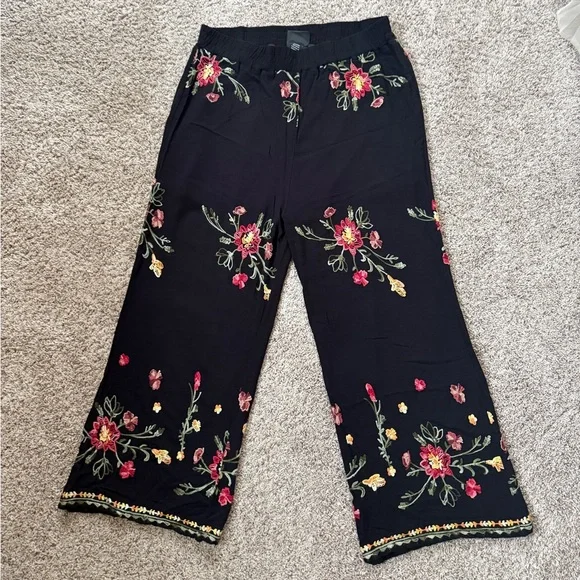 Anthropologie Liv Los Angeles Black Floral Pants size XL - Picture 3 of 9